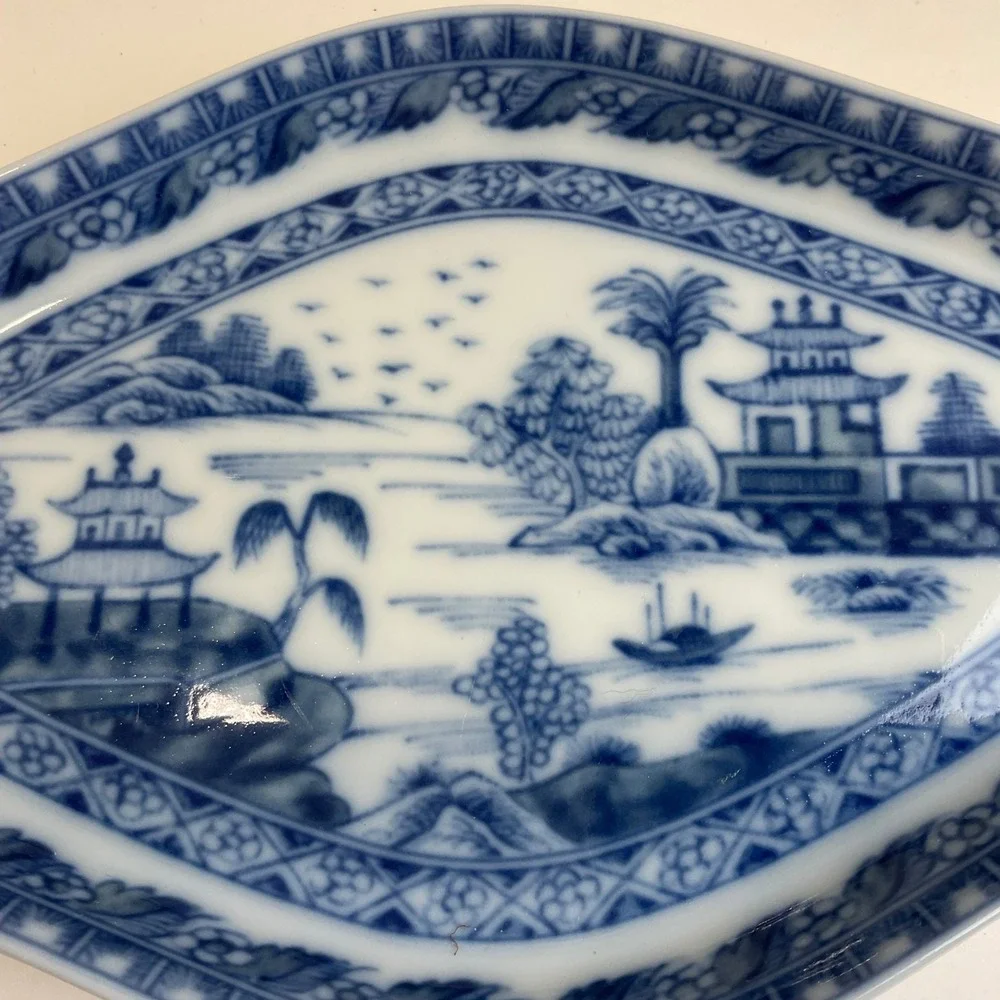 Mottahedeh Vista Alegre Blue Canton Historic Charleston relish Tray  Portugal
